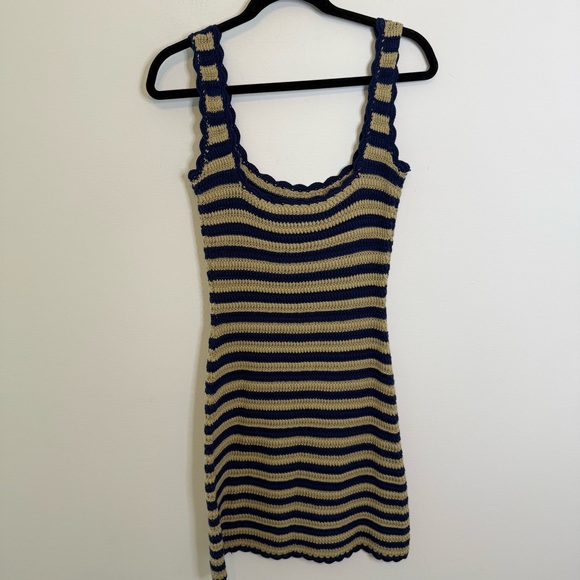 J.Crew Scallop Trim Sweater Dress in Stripe XS - Picture 4 of 6